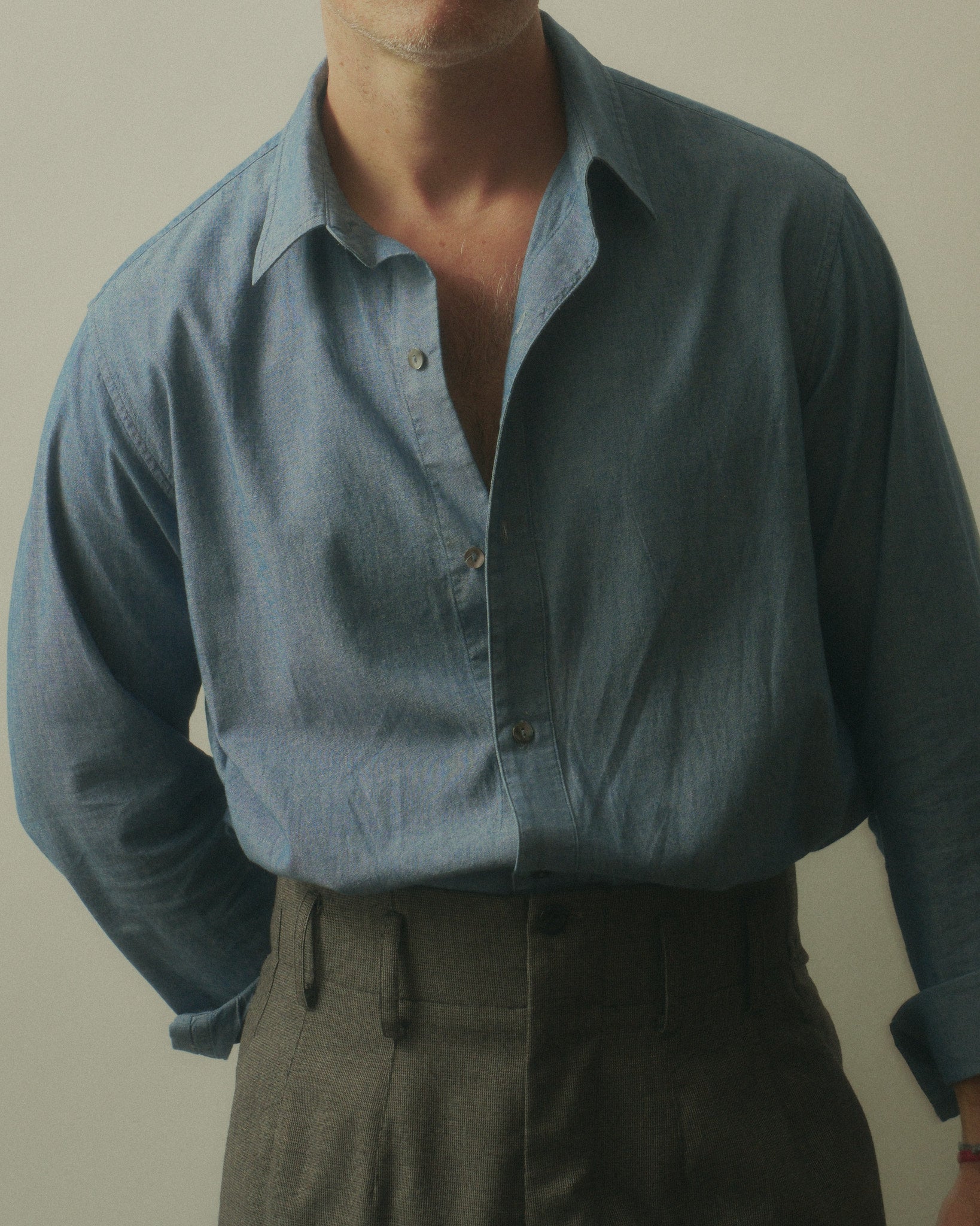 River | Indigo Dyed Chambray