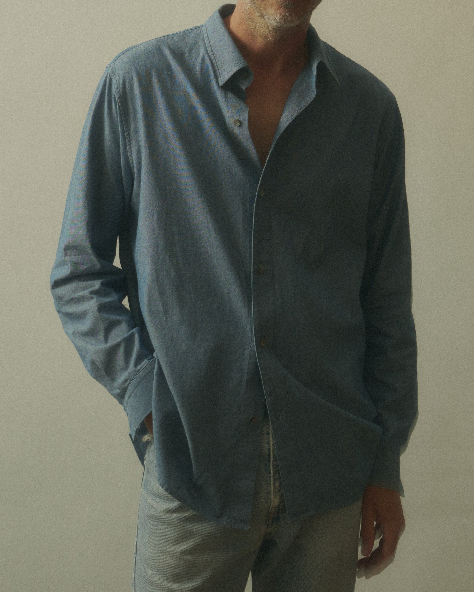 River | Indigo Dyed Chambray
