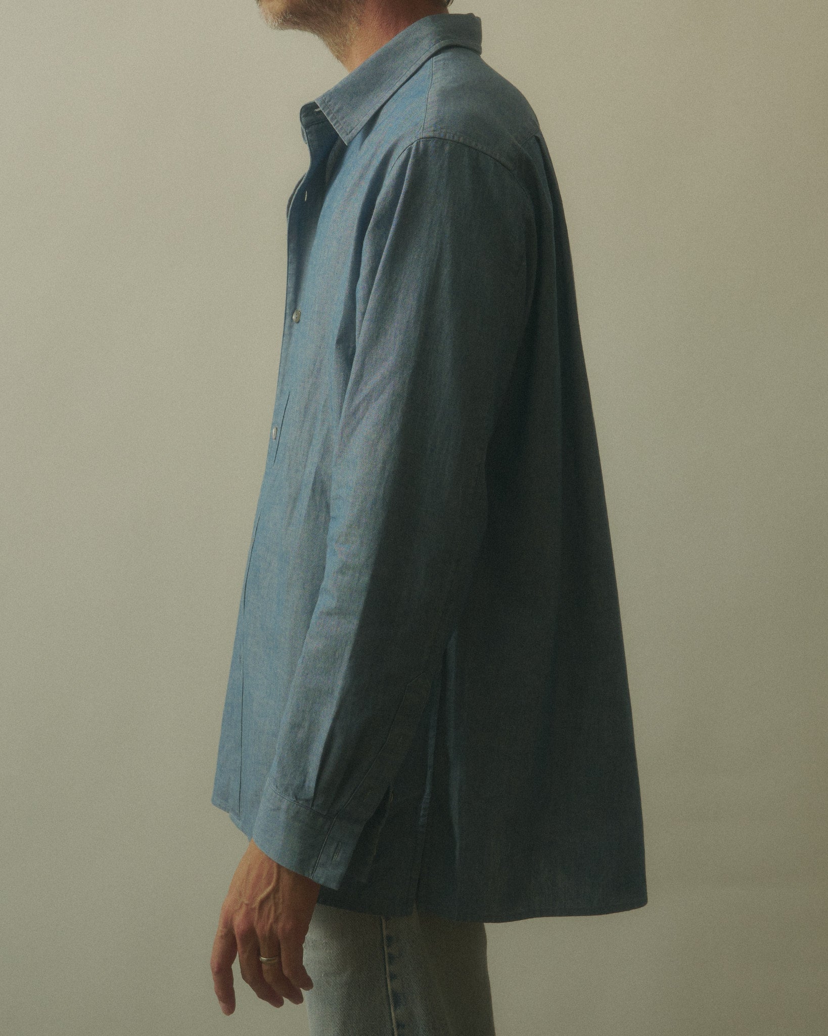 River | Indigo Dyed Chambray